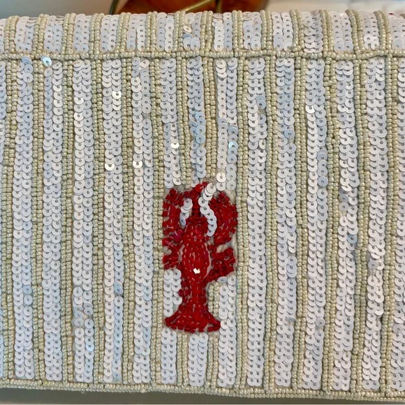 🦞 NWT Made in India White and Red Lobster Sequin Shoulder Bag - Picture 3 of 6